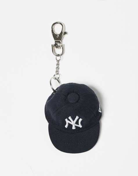 New Era NY Yankee mini cap keyring chain in navy - view 1