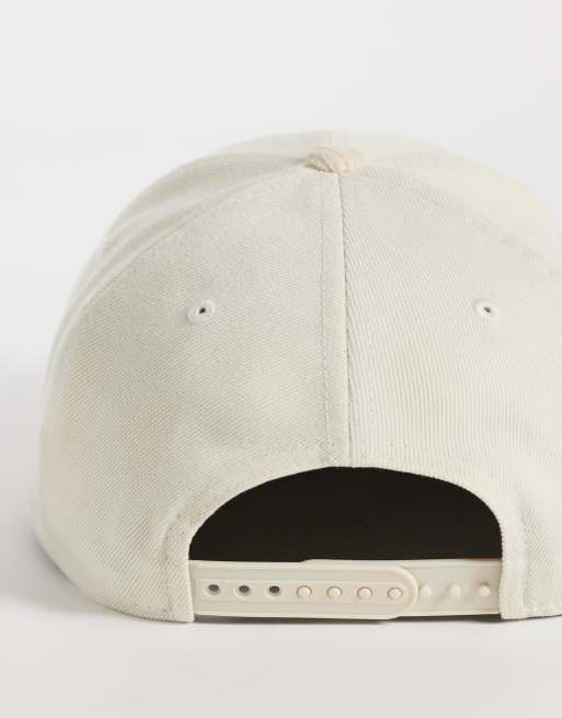 New Era NY Yankees 9fifty cord visor cap in cream, 3 of 3