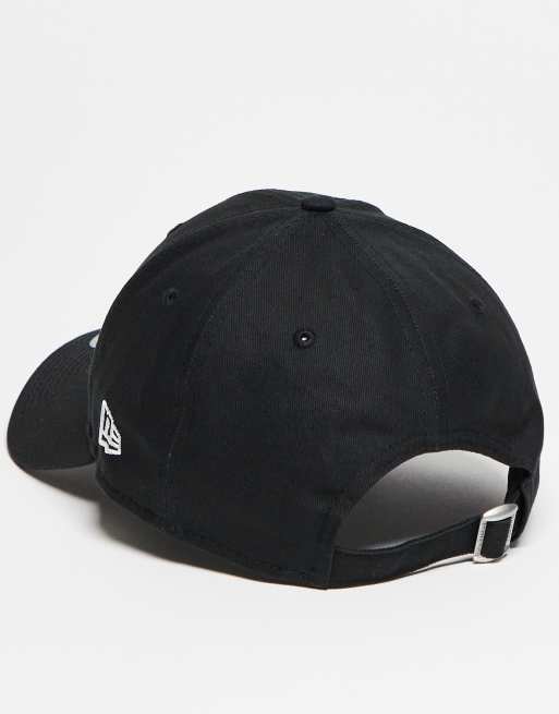 New Era 9forty NY Yankees cap in black