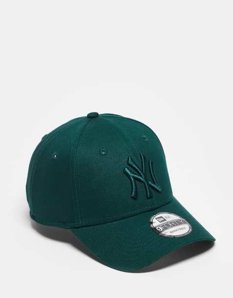 New Era NY Yankees 9forty cap in dark green - view 1