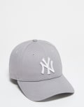 [New Era] New Era NY Yankees 9Forty cap in grey One Size Grey