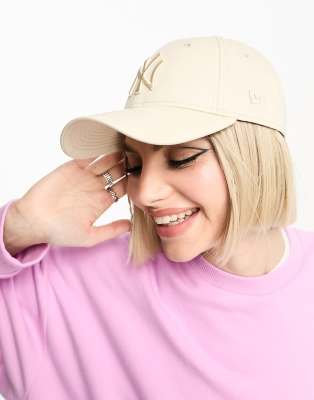 New Era New Era NY Yankees 9forty cap in off white tonal