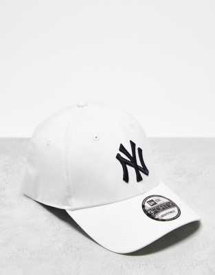 New Era New Era NY Yankees 9forty cap in off white