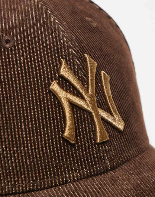New Era - NY Yankees 9forty - Cappellino marrone in velluto a coste, 2 di 3