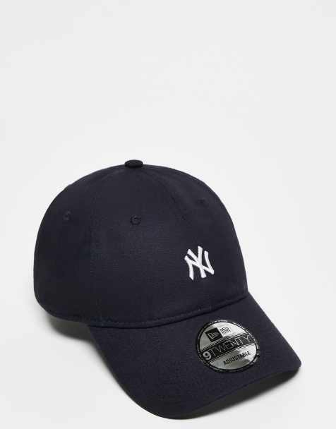 New Era NY Yankees 9Forty contrast mini logo cap in navy - view 1