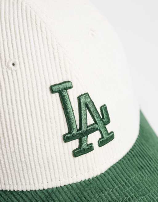 New Era NY Yankees 9forty cord contrast peak cap in neutral/brown, 2 of 3