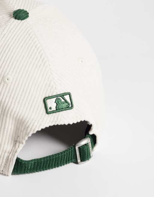 New Era NY Yankees 9forty cord contrast peak cap in neutral/brown, 3 of 3