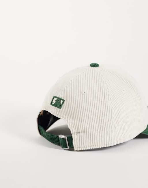 New Era NY Yankees 9forty cord contrast peak cap in neutral/dark green, 3 of 3