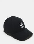 [New Era] New Era NY Yankees 9Forty cosy cap in black One Size BLACK