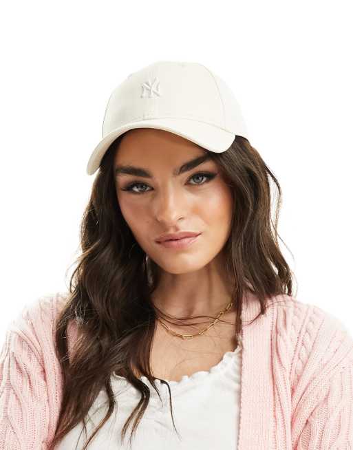 New Era – NY Yankees 9forty – Czapka z daszkiem w kolorze złamanej bieli z małym logo 