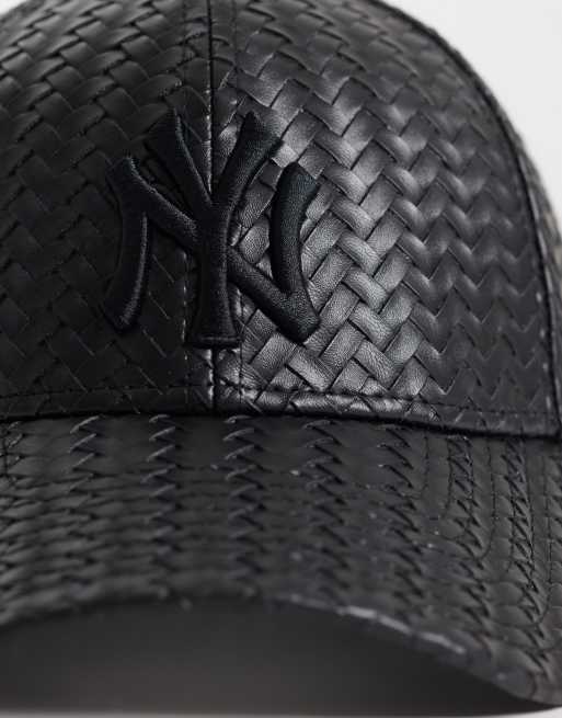 New Era NY Yankees 9forty faux leather weave fabric cap in black, 3 of 3
