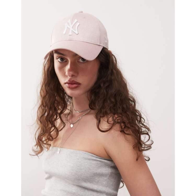 New Era NY Yankees 9forty glitter cap in light pink
