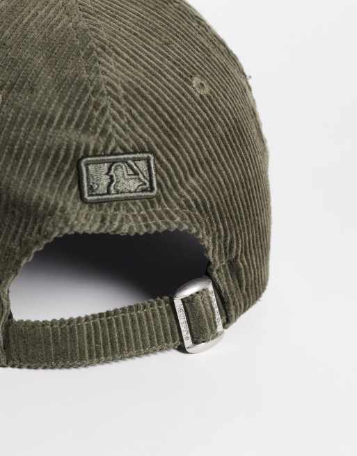 New Era NY Yankees 9forty gorra de pana tonal en caqui, 3 de 3