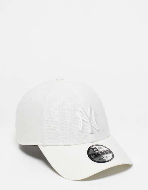 New Era – NY Yankees 9Forty – Kappe aus Leinen in Weiß 