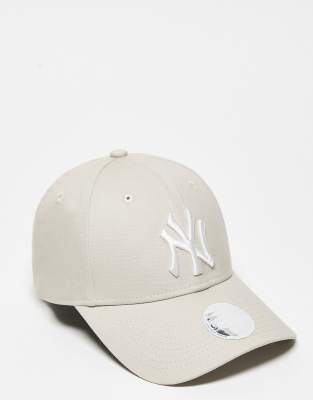 New Era - NY Yankees 9forty - Kappe in Beige-Neutral