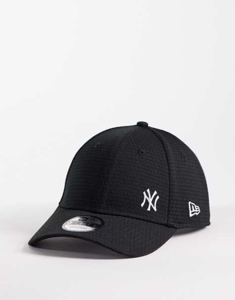 New Era NY Yankees 9forty mesh cap in black - view 1