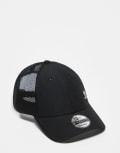 [New Era] New Era NY Yankees 9Forty mini logo trucker cap in black One Size BLACK
