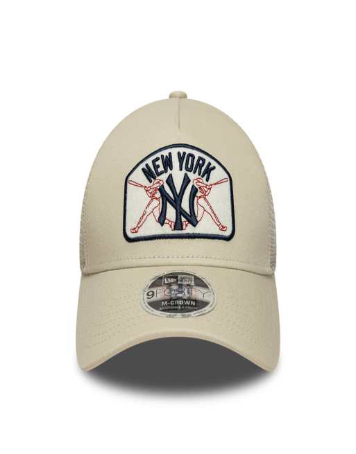 New Era NY Yankees 9Forty patch logo trucker cap in cream, 3 of 4