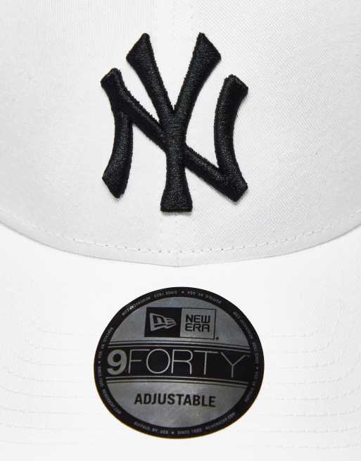 New Era - NY Yankees 9forty - Pet in gebroken wit, 3 van 4