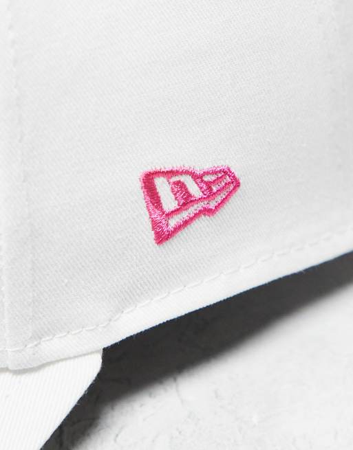 New Era - NY Yankees 9forty - Pet met roze logo in wit , 3 van 4