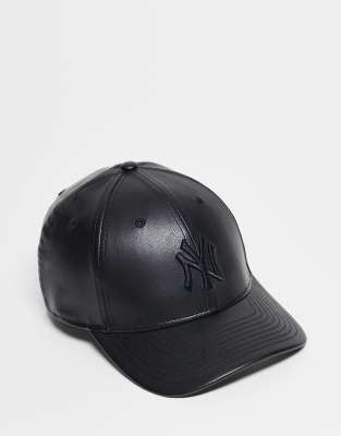 New Era New Era NY Yankees 9forty PU cap in black