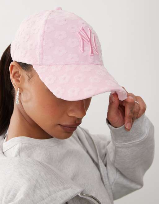 New Era – NY Yankees 9forty – Różowa czapka z daszkiem z materiału frotté