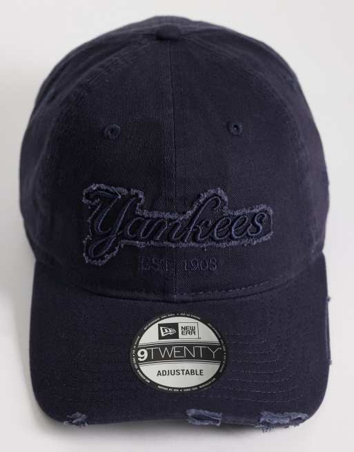 New Era NY Yankees 9forty script distressed logo cap in navy, 3 of 3