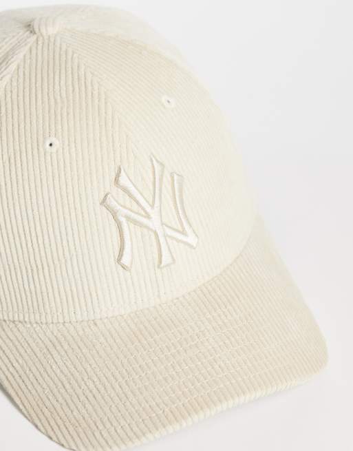 New Era NY Yankees 9forty tonal cord cap in beige, 2 of 3