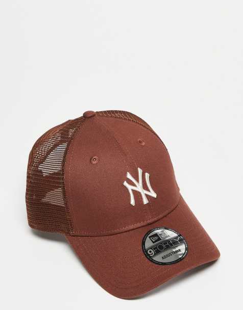 New Era NY Yankees 9forty trucker cap in brown - view 1