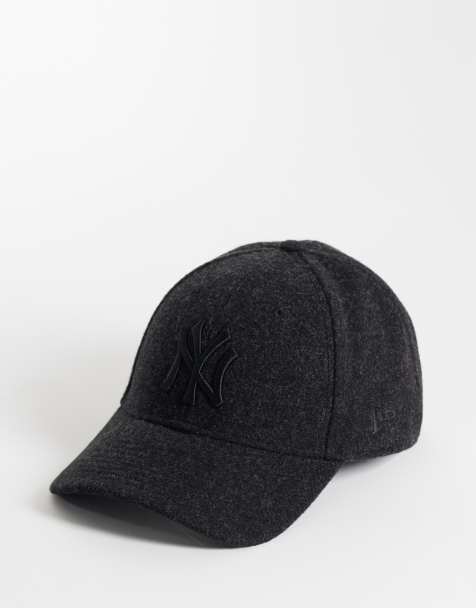 New Era NY Yankees 9forty winter fabric cap in black - view 1