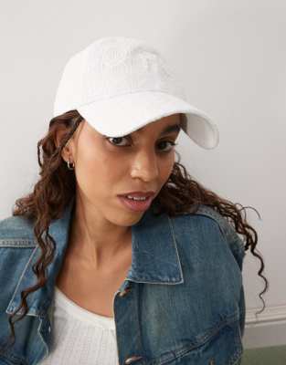 New Era NY Yankees 9twenty broderie cap in white