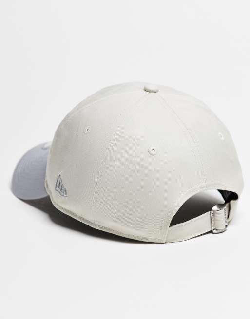 New Era NY Yankees 9twenty contrast peak cap in grey multi, 3 of 3