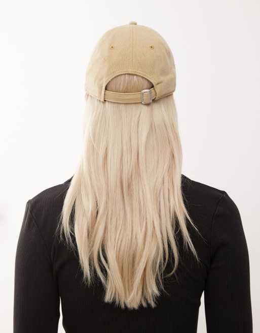 New Era NY Yankees 9twenty distressed mini logo cap in cream denim, 3 of 3