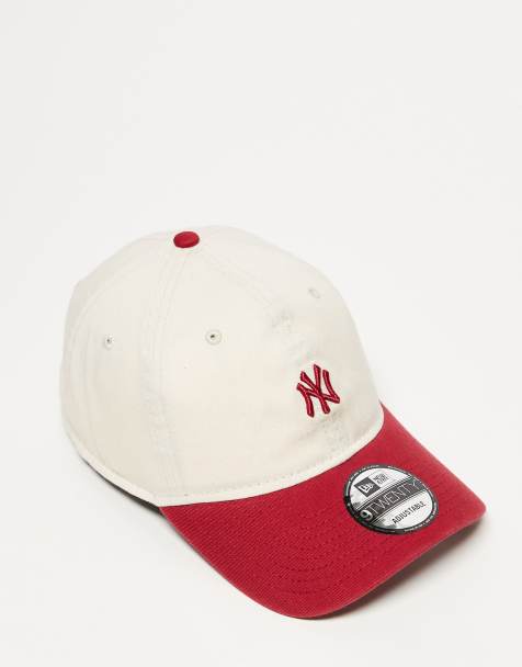 New Era NY Yankees 9twenty mini logo cap with contrast peak in cream/red - view 1