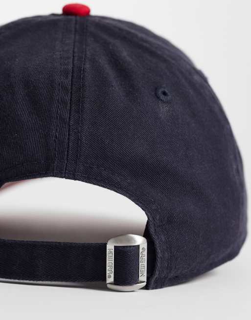 New Era NY Yankees 9twenty mini logo contrast peak cap in multi, 3 of 3