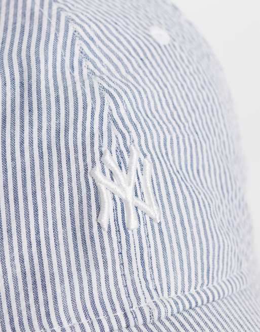New Era NY Yankees 9twenty mini logo seersucker cap in navy, 2 of 3