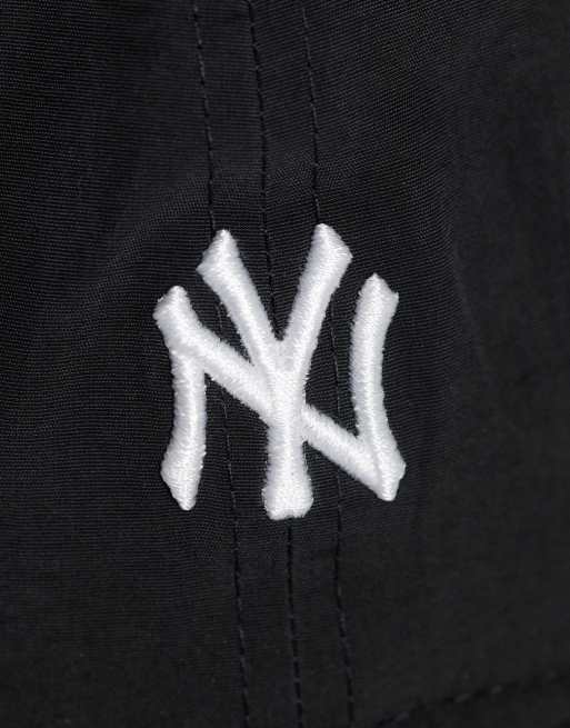 New Era – NY Yankees – 9twenty – Svart keps med liten logga, 2 av 3