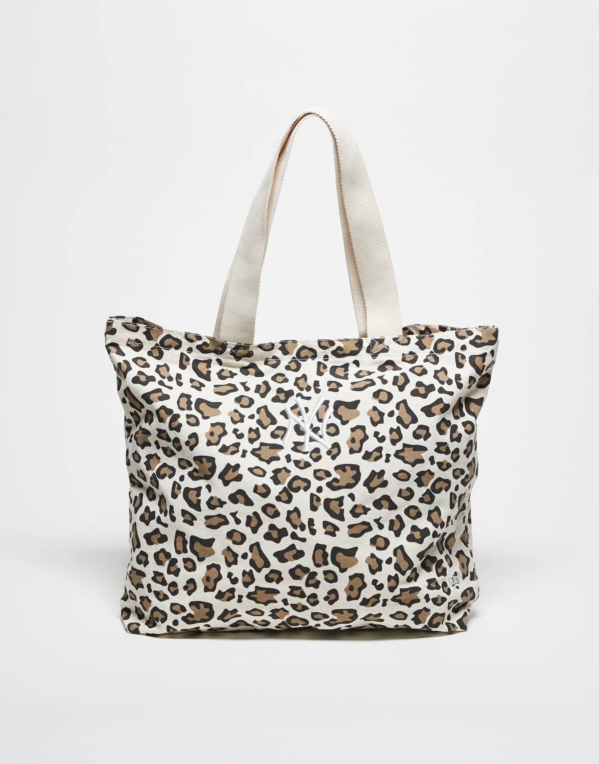 New Era NY Yankees animal print logo tote bag multi