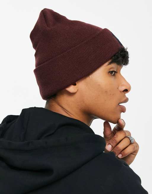 New Era NY Yankees beanie in burgundy, 2 of 4