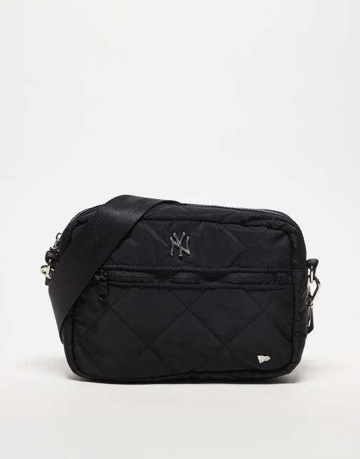 New Era - NY Yankees - Camera bag trapuntata nera