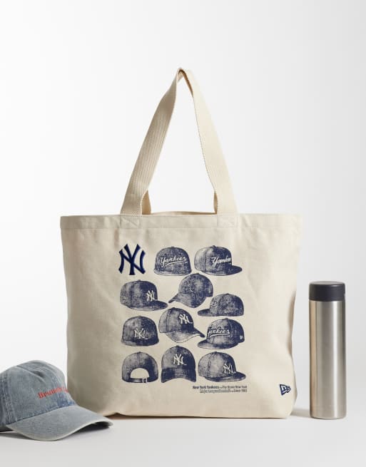 New Era NY Yankees cap graphic heavyweight tote bag in cream, 2 of 4