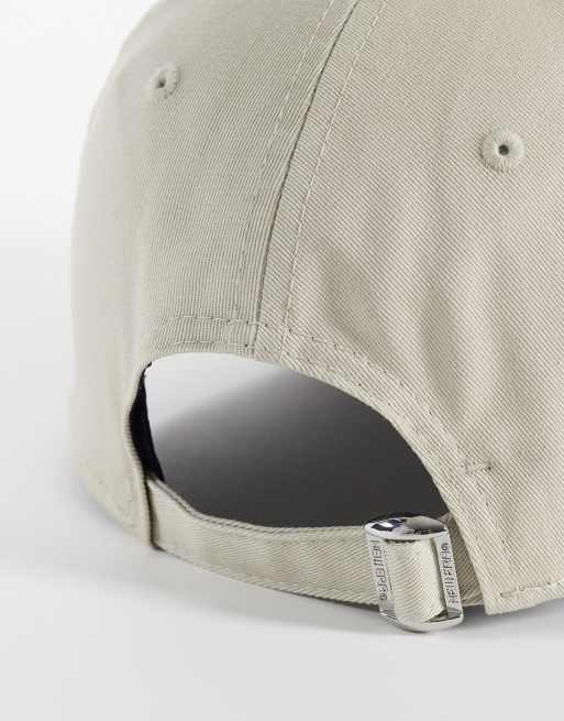 New Era - NY Yankees - Cappellino beige con logo sagomato, 2 di 3