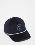 [New Era] New Era NY Yankees cord golfer cap in black S-M BLACK