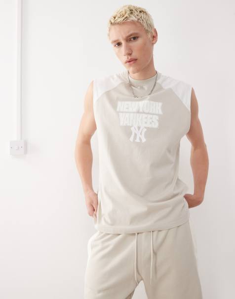 New Era - NY Yankees - Cremehvid overdel med raglandetaljer - view 1