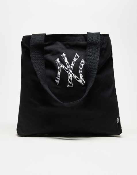 New Era – NY Yankees – Damen-Tragetasche in Schwarz mit Tierfellmuster-Logo - view 1