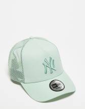 47 Brand tonal NY Yankees clean up baseball cap in green