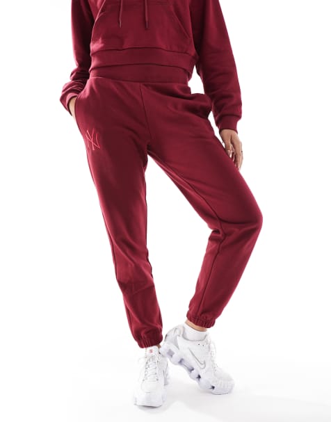 New Era - NY Yankees - Joggingbroek met versierd logo in bordeauxrood, deel van co-ord set - view 1