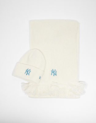 New Era New Era NY Yankees knit beanie and scarf set in cream-White