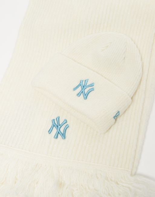 New Era – NY Yankees – Krämvitt, stickat set med mössa och halsduk, 2 av 3