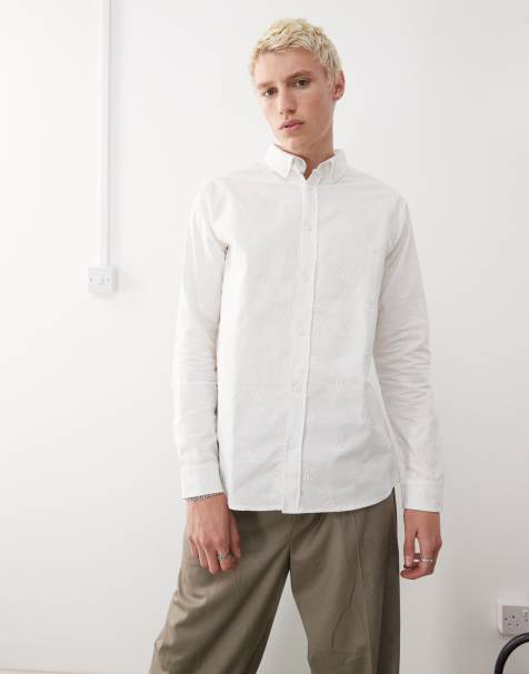 New Era NY Yankees mini logo embroidery long sleeve shirt in cream